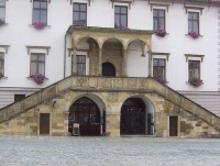 Olomouc-Horní náměstí-Radnice-dvouramenné schodiště na východní straně-Foto:Ulrych Mir.