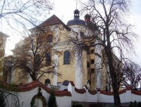 Olomouc-Žerotínovo nám.-kostel sv.Michala ze zahrady vily Primavesi-Foto:Ulrych Mir.