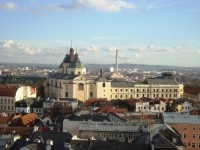 Olomouc z věže chrámu sv.Mořice-kostel sv.Michala s bývalým dominikánským klášterem-Velký Týnec s Chlumem(344m)-Foto:Ulrych Mir.