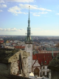 Olomouc z věže chrámu sv.Mořice-Radnice s orlojem-Foto:Ulrych Mir.