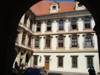 Praha-Valdštejnský palác-1.nádvoří-Foto:Ulrych Mir.