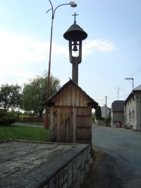 Zákřov-dřevěná zvonice z 18.stol.-Foto:Ulrych Mir.