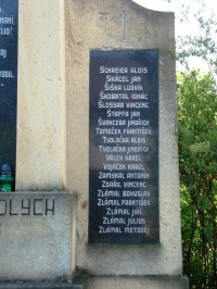 Doloplazy-pomník obětem I.světové války se sochou sv.Václava-Foto:Ulrych Mir.