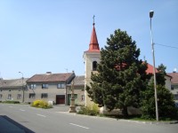 Svésedlice-kaple sv.Františka  z Assisi a sv.Tomáše z r.1898 s křížem  z r.1855-Foto:Ulrych Mir.