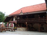 Leopoldov-Smraďavka-Lovecká restaurace-Foto:Ulrych Mir.