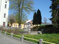 Budišov nad Budišovkou-Halaškovo náměstí-kašna a barokní socha Panny Marie z r.1795-Foto:Ulrych Mir.