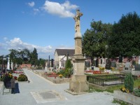 Velký Týnec-ústřední kříž na hřbitově z r.1834-Foto:Ulrych Mir.