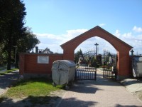 Velký Týnec-hřbitov-vstupní brána-Foto:Ulrych Mir.
