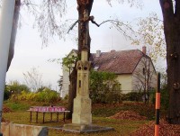 Velký Týnec-kříž z r. 1888 na konci Bystřické ulice-Foto:Ulrych Mir.