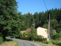 Bouzov-Doly-hrad Bouzov od kaple-Foto:Ulrych Mir.