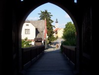 Nové Hrady-hrad-brána a a most do města-Foto:Ulrych Mir.