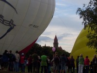 Bouzov-lety balonem-Foto:Ulrych Mir.