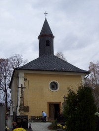 Bouzov-hřbitov s kostelem sv.Maří Magdalény-Foto:Ulrych Mir. 