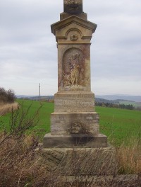 Hrabí-litinový kříž z r.1902 u silnice k Olešnici-Foto:Ulrych Mir.