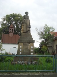 Měník-pomník obětem I.světové války-Foto:Ulrych Mir.