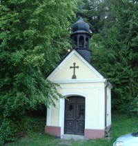 Vlčice u Loštic-kaple se zvonicí-Foto:Ulrych Mir.