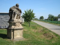 Střížov-sousoší Pieta u silnice do Náměště na Hané-Foto:Ulrych Mir.