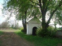 Čehovice-kaple sv.Jana Nepomuckého-Foto:Ulrych Mir.