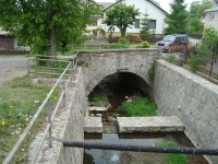 Králíky-středověký kamenný most přes Králický potok na ulici Jana Opletala-Foto:Ulrych Mir.