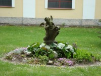 Hora Matky Boží-nádvoří čtyřkřídlého ambitu kostela Nanebevzetí P.Marie-Foto:Ulrych Mir.