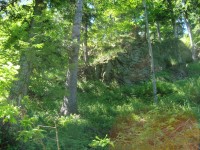 Kružberk-hrad-skála v horní části nad příkopem-Foto:Ulrych Mir.