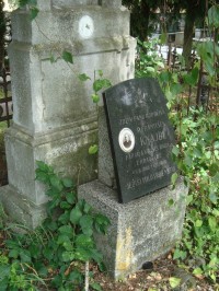 Měrotín-hřbitov-hrob faráře P.F.Knajbla z Hradečné-Foto:Ulrych Mir.