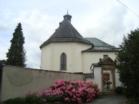 Měrotín-kostel sv.Martina-renesanční brána v ohradní zdi-Foto:Ulrych  Mir.