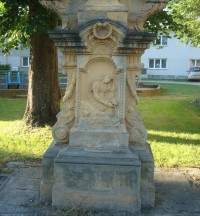 Myslechovice-kamennMyslechovice-budova Sokola-Foto-Ulrych Mir.ý kříž se sousoším Kalvárie z r.1829-Foto:Ulrych Mir.