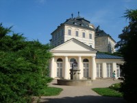 Chlumec nad Cidlinou-zámek Karlova Koruna s oranžerií-Foto:Ulrych Mir.