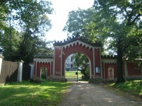 Chlumec nad Cidlinou-zámek Karlova Koruna-zámecká západní brána-Foto:Ulrych Mir.