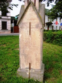 Sezemice-kamenný kříž