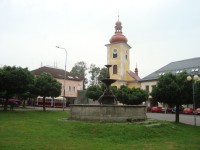 Rokytnice nad Orlicí-novorenesanční kašna z r.1886-Foto:Ulrych Mir.