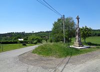 2017-05-27-Hlubočky-Posluchov-kříž z r.1897 přemístěný v r. 2016 od drůbežárny