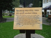 Špindlerův Mlýn-mlýnské kolo s pamětní deskou na 200. výročí založení města-Foto:Ulrych Mir.