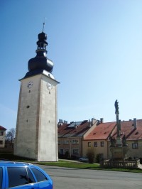 Potštát-hodinová věž s morovým sloupem-Foto:Ulrych Mir.