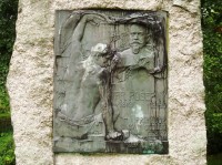 Jilemnice-pomník geologa F.Pošepného-Foto:Ulrych Mir.