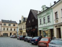 Jablonné nad Orlicí-Náměstí 5. května-dům čp. 24-hotel U černého medvěda-Foto:Ulrych Mir.