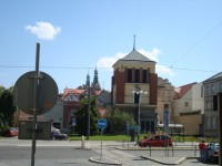 Pardubice-náměstí Republiky-Městská zvonice s pomníkem padlých-Foto:Ulrych Mir.