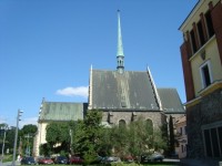 Pardubice-náměstí Republiky-gotický kostel Sv.Bartoloměje z r. 1295-Foto:Ulrych Mir.
