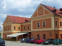Tábor-areál bývalého hradu Kotnov-hotel Dvořák-Foto:Ulrych Mir.