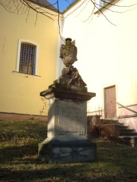 Loštice-empírový náhrobek Rosalie Dworzakové z r. 1829-Foto:Ulrych Mir.