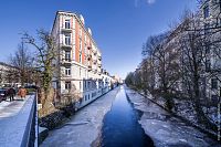 Hamburk, Zasněžený vodní kanál ©Adobe Stock/Carl-Jürgen Bautsch