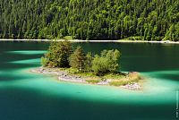 Garmisch-Partenkirchen: Jezero Eibsee © DZT/Francesco Carovillano