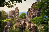 Saské Švýcarsko: Turistika v Labských pískovcích © DZT/Jens Wegener