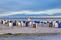 Wittmund: Pláž u Wadenského moře ; Wattwanderzentrum Ostfriesland © DZT/Florian Trykowski