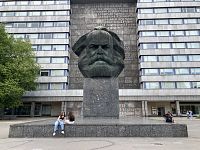 Marxův památník ©  Petra Stěhulová