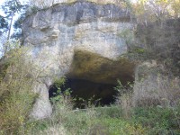 Ludwigshöhle, volně přístupná jeskyně, asi 50m dlouhá