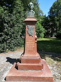 Busta Adam Mickiewicz - Karlovy Vary