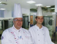 .Šéfkuchař Vitana FS Karel Rut s místním šéfkuchařem Janem Coufalem