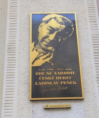 Brno - pamětní deska Ladislava Peška